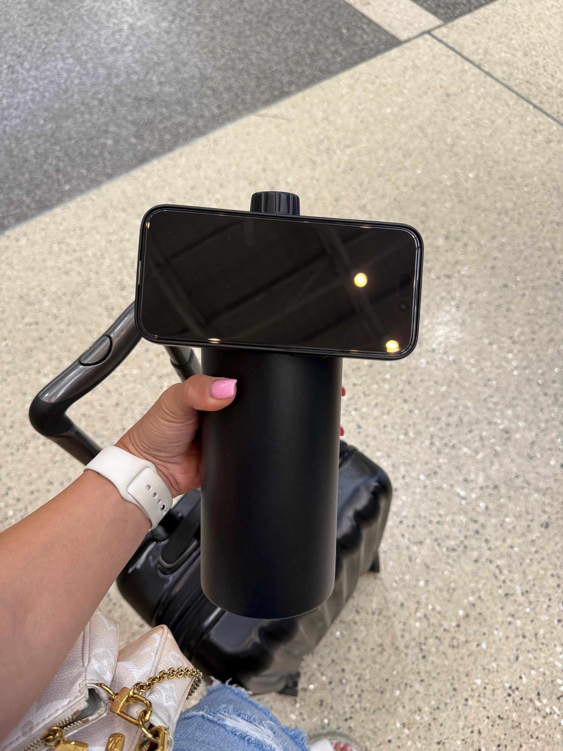 MagSafe Water Bottle: Stainless Steel Insulated Sports Flask